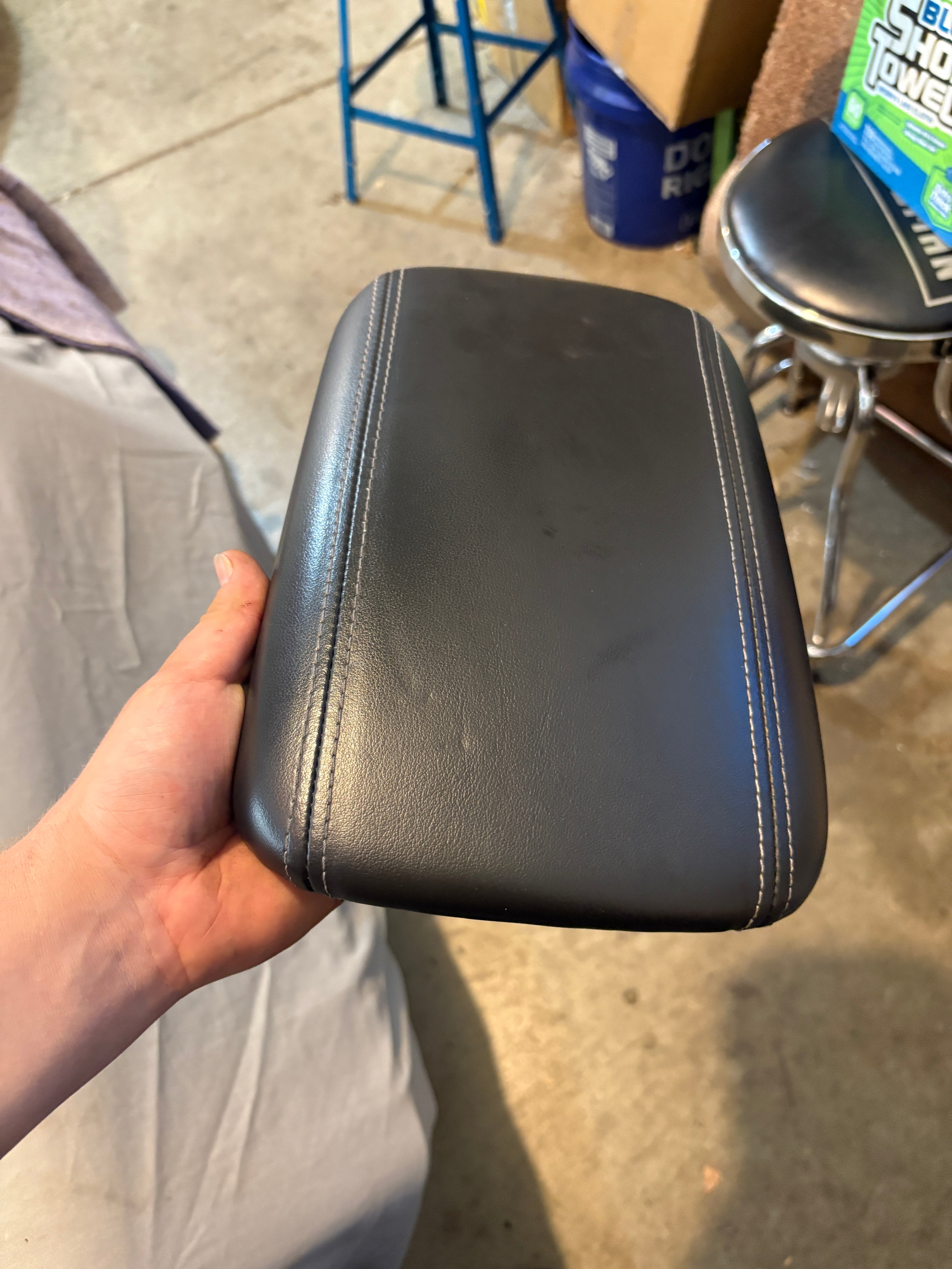 Ve/VF Leather Console lid cap