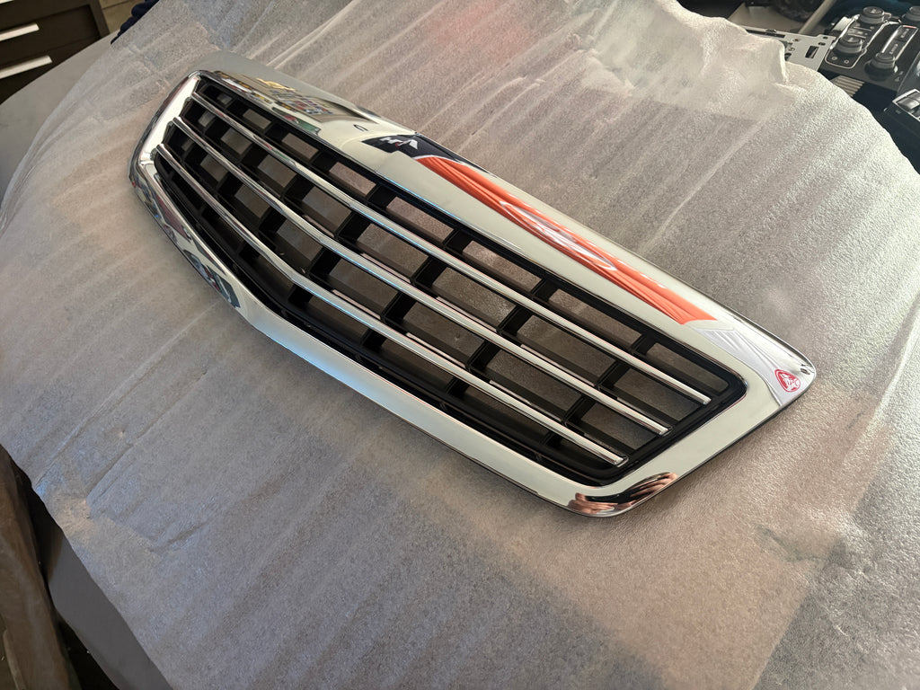 Daewoo Veritas/ Caprice Royal grille