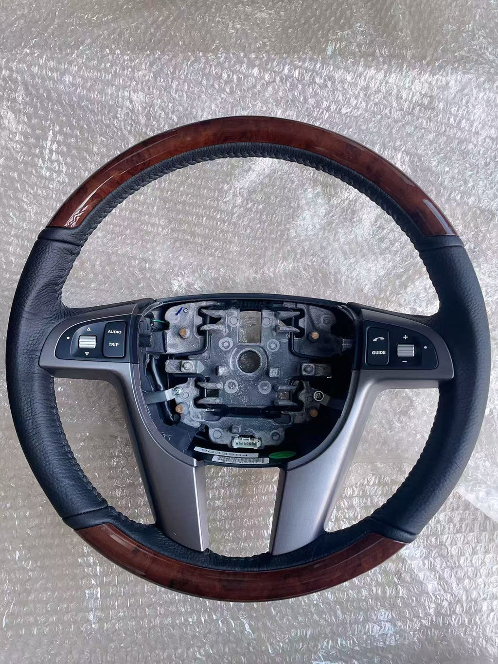 Buick Park Avenue steering wheel