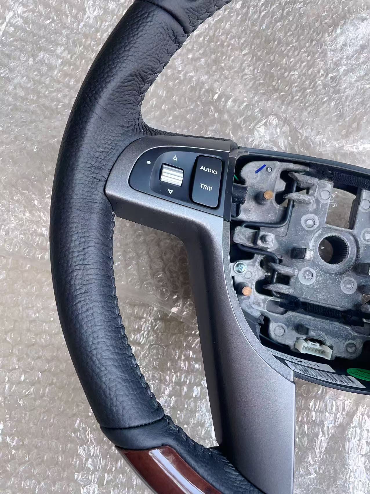 Buick Park Avenue steering wheel