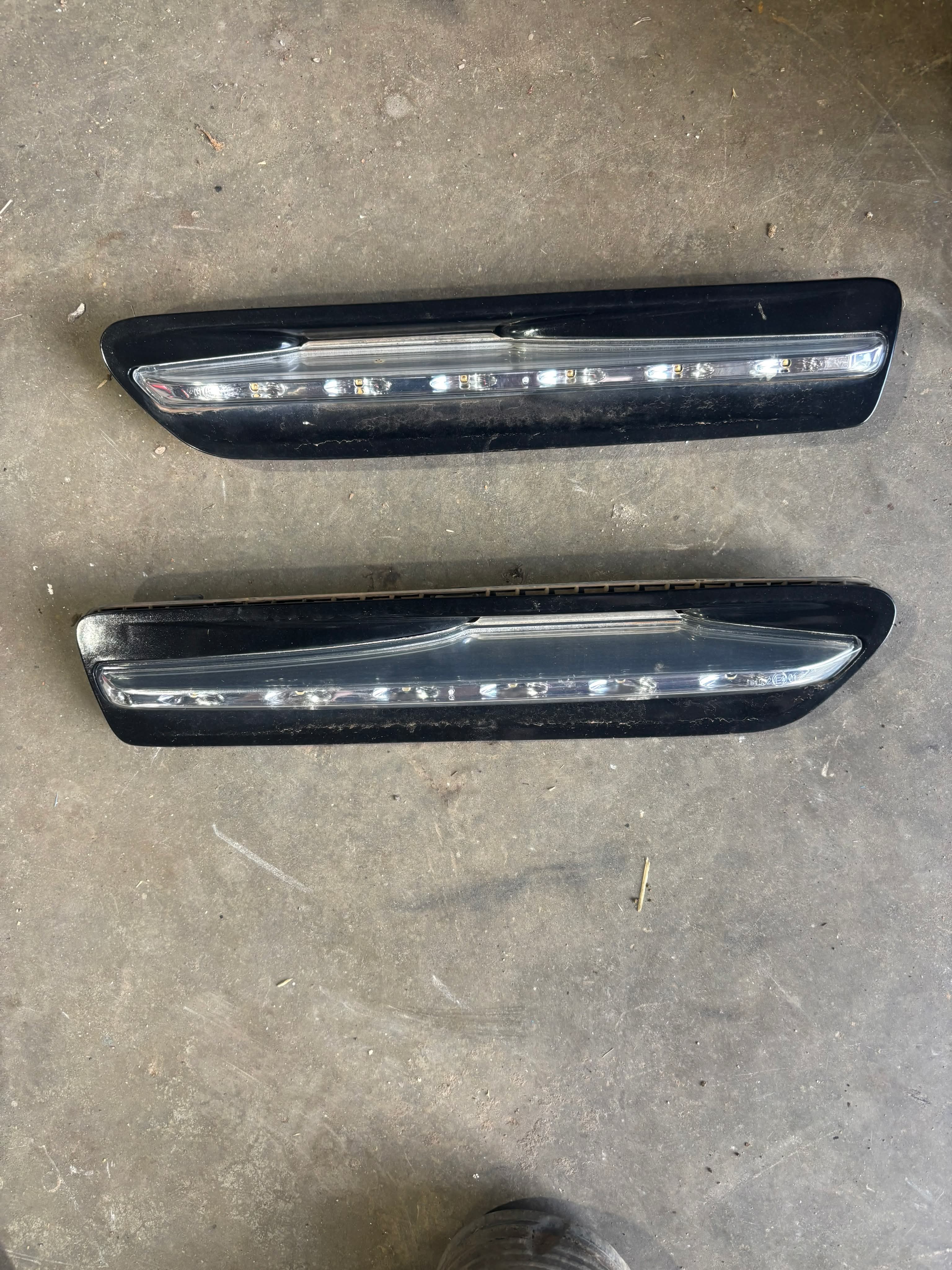 Holden Caprice fender repeaters
