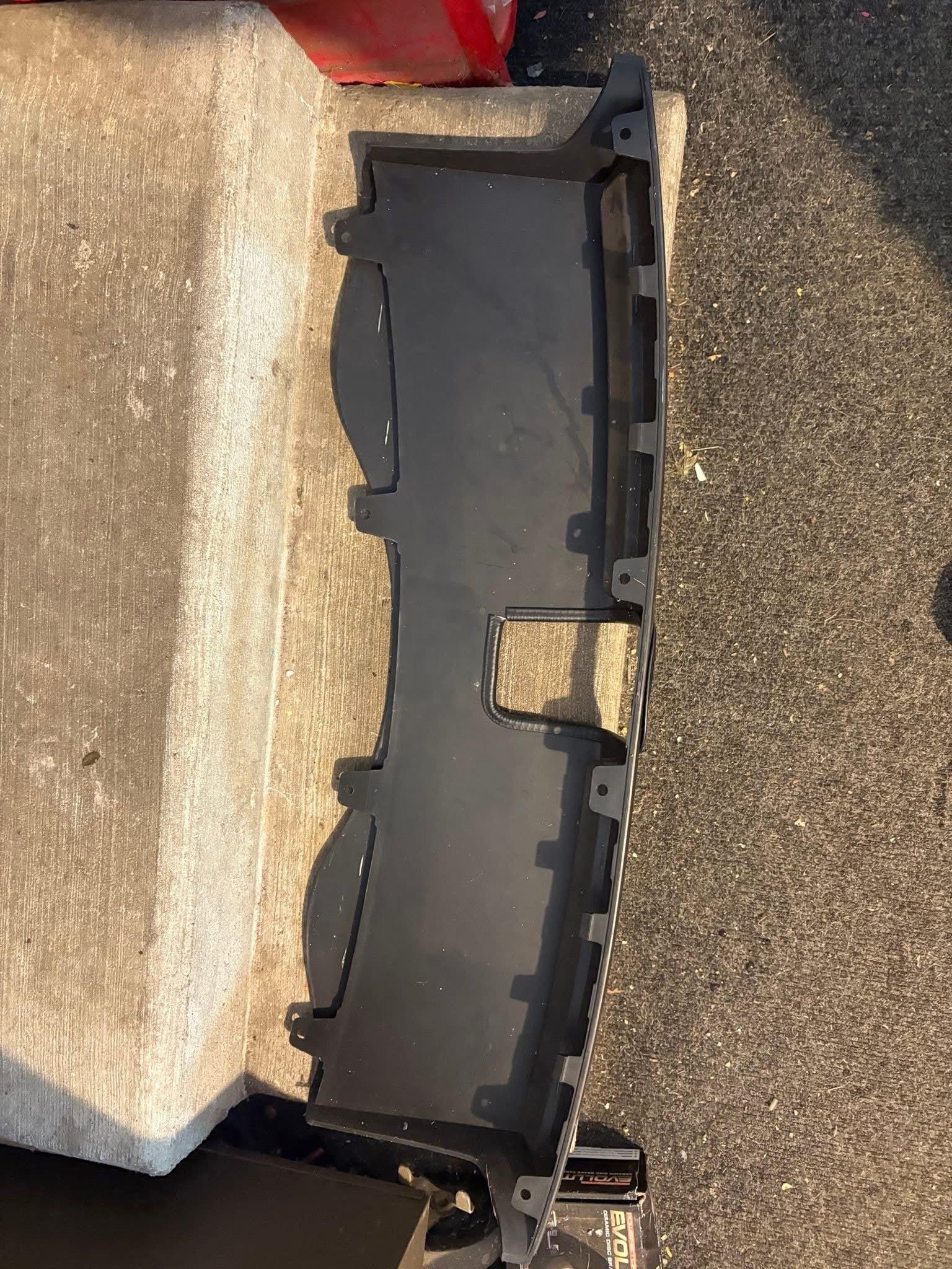 Holden Caprice Sport diffuser