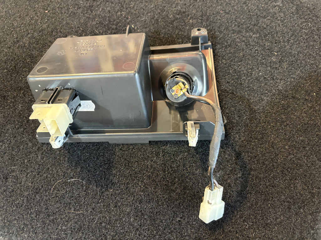 G8 Console Cubby