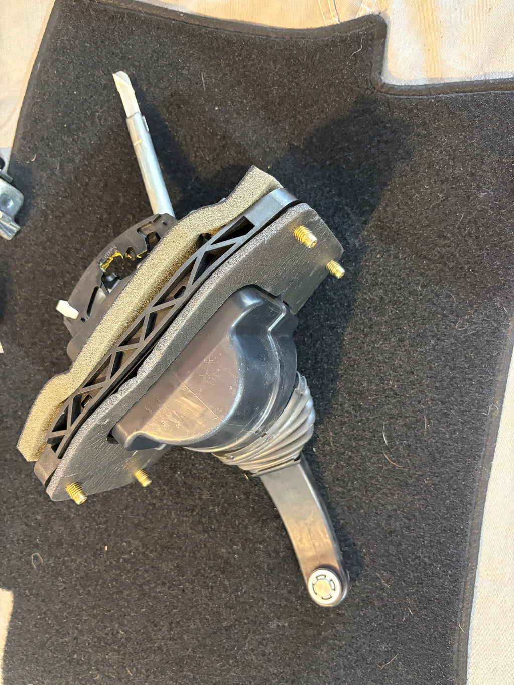 Pontiac G8 Shifter BASE